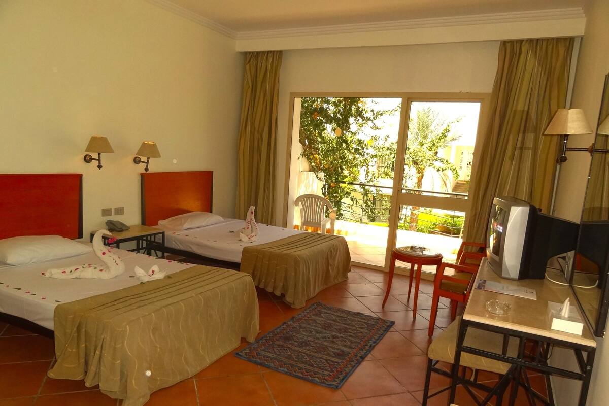 Minibar, in-room safe, cribs (free), rollaway beds (surcharge)