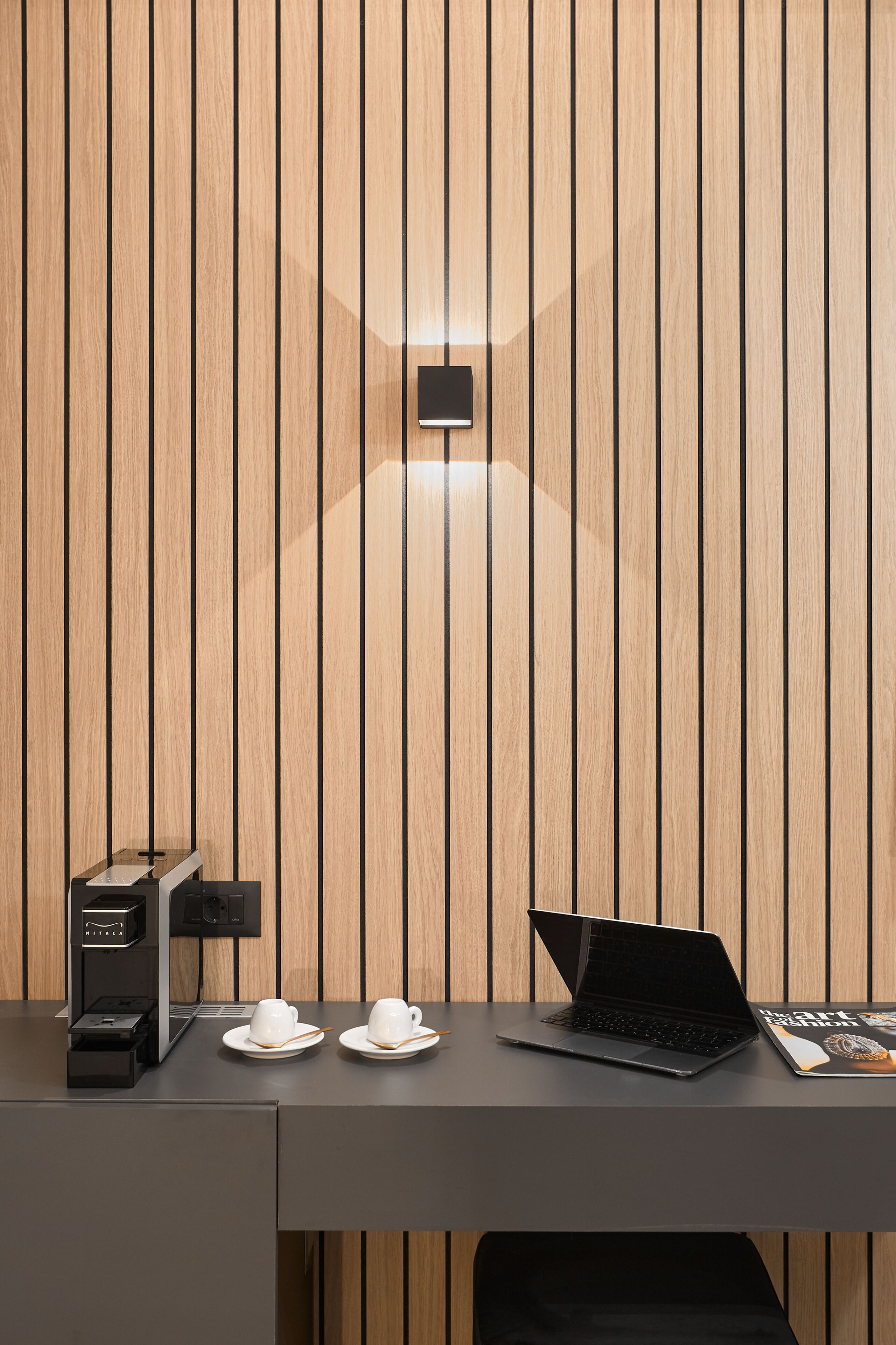 premium double room | 1 bedroom, in-room safe, desk, laptop workspace