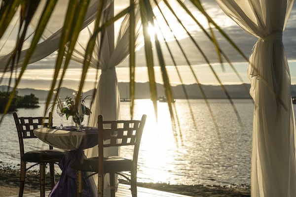 Çiftler için bakım odaları, vücut bakımı, plajda masaj