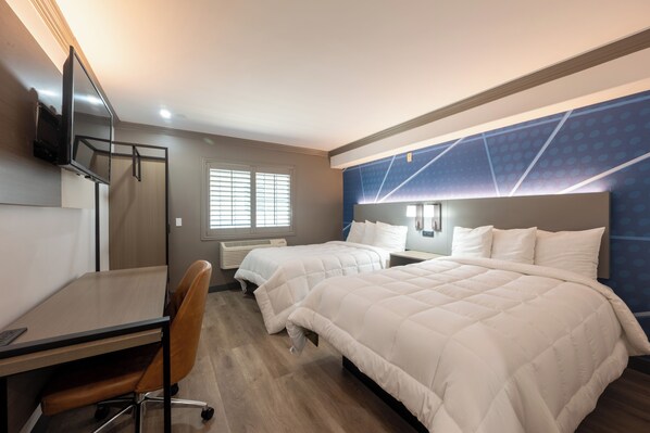 Room, 2 Double Beds, Non Smoking | Desk, laptop workspace, iron/ironing board, free WiFi - Torrance Inn LAX Airport Area (Torrance)