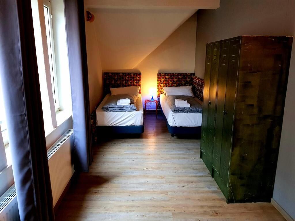 1 bedroom, desk, laptop workspace, blackout curtains