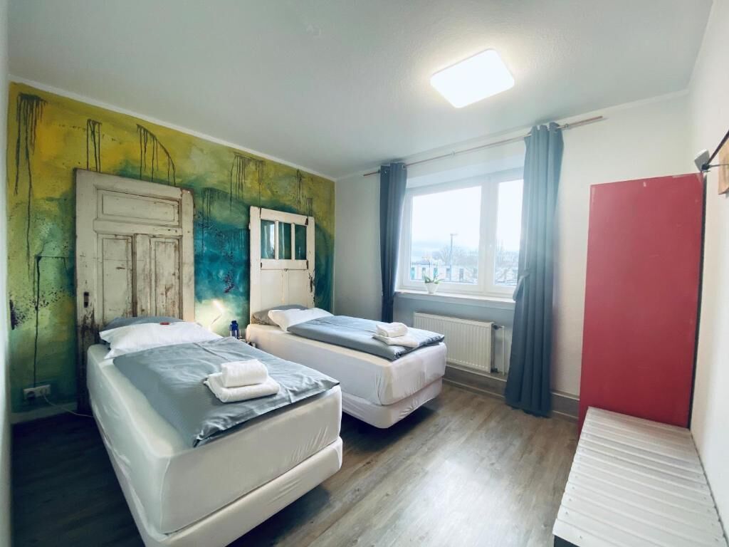 1 bedroom, desk, laptop workspace, blackout curtains