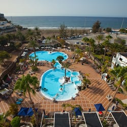 2 outdoor pools, pool umbrellas, sun loungers