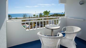 Habitació Deluxe, balcó (views) | Vista de la platja o del mar