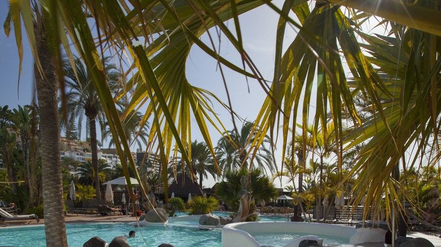 Corallium Beach by Lopesan Hotels - Adults Only