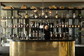 Snack bar