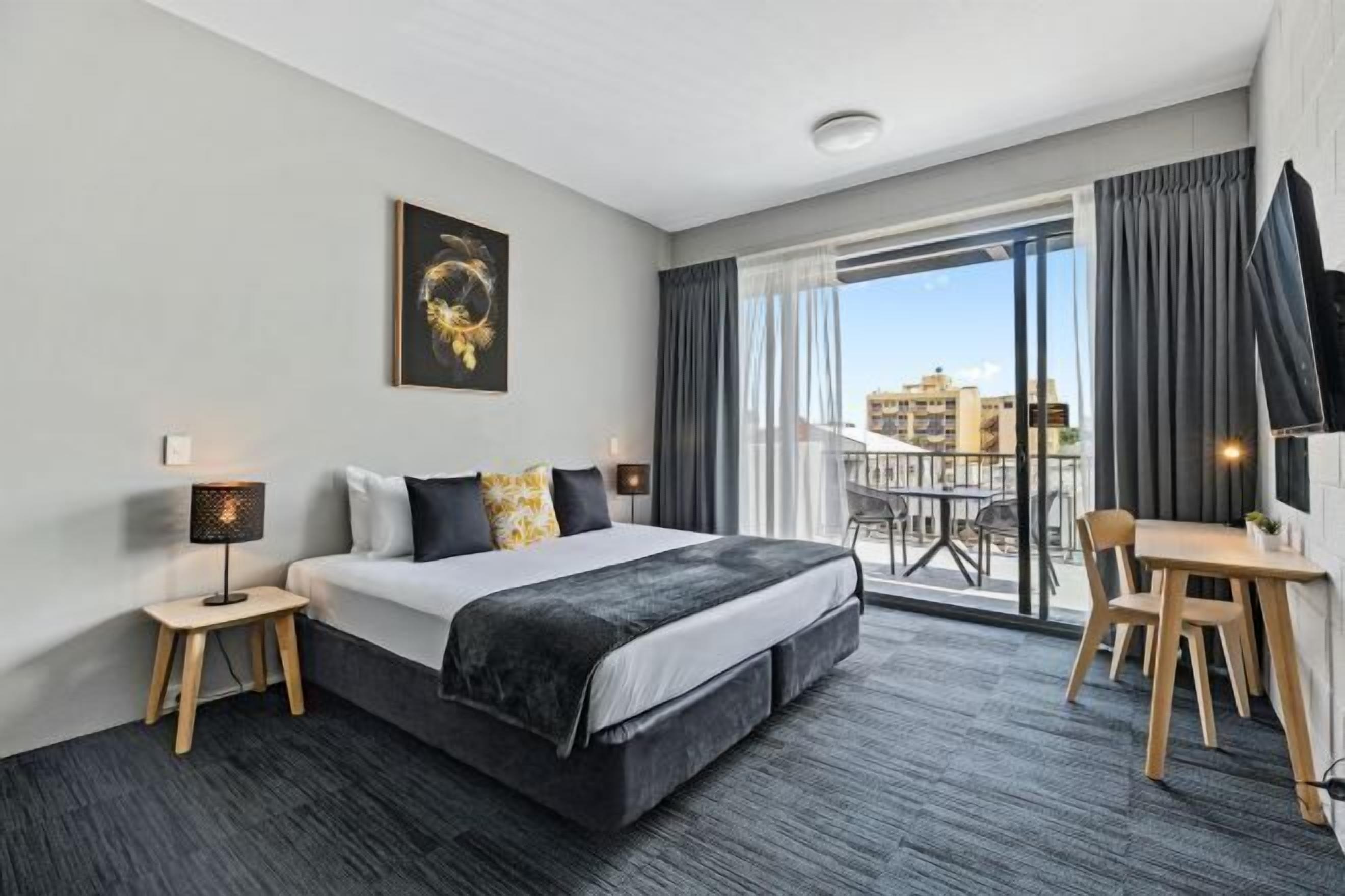 Free WiFi, bed sheets, wheelchair access