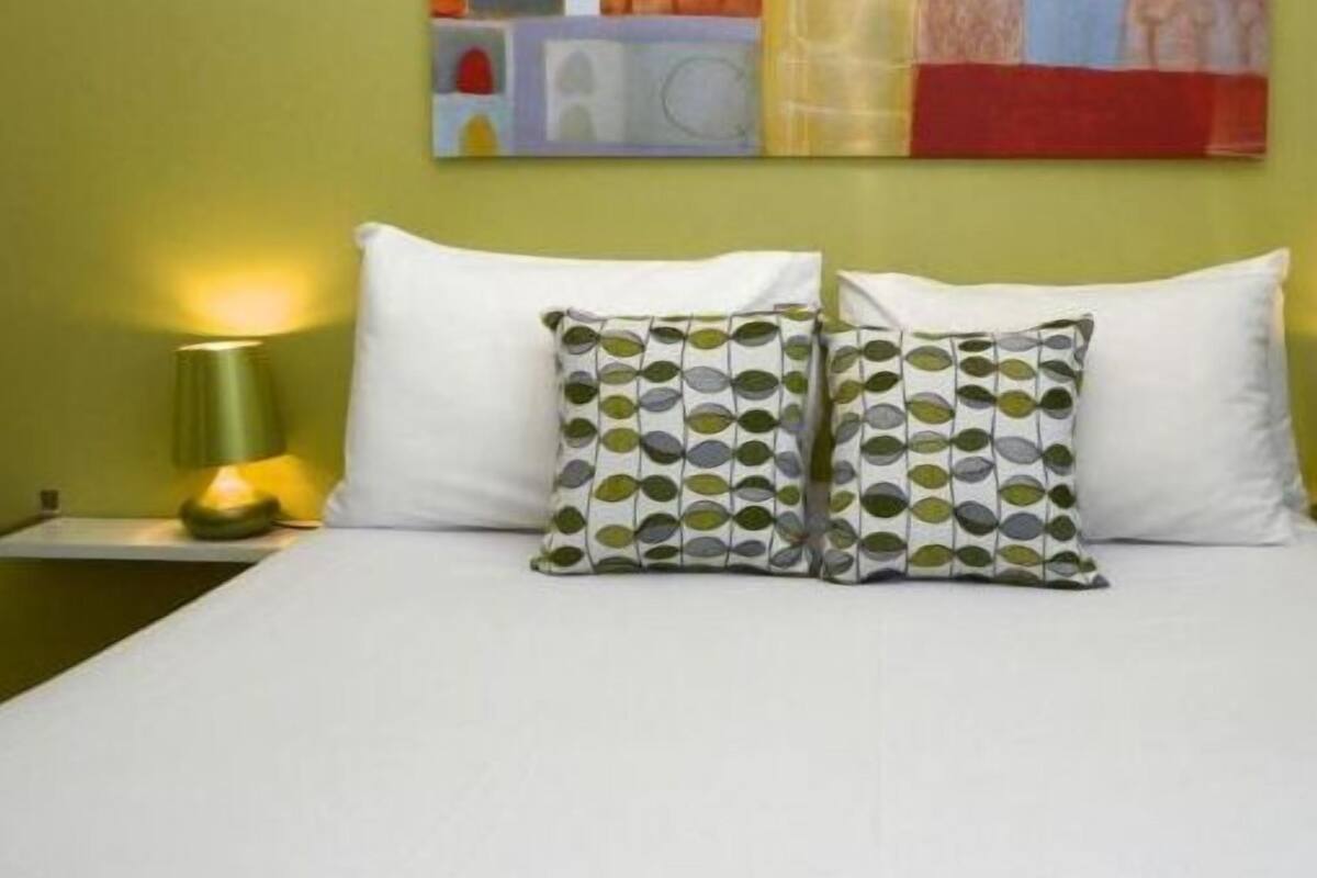 1 bedroom, pillowtop beds, in-room safe, desk