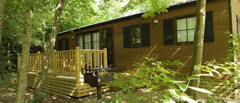 2 bedrooms, in-room safe, blackout drapes, soundproofing