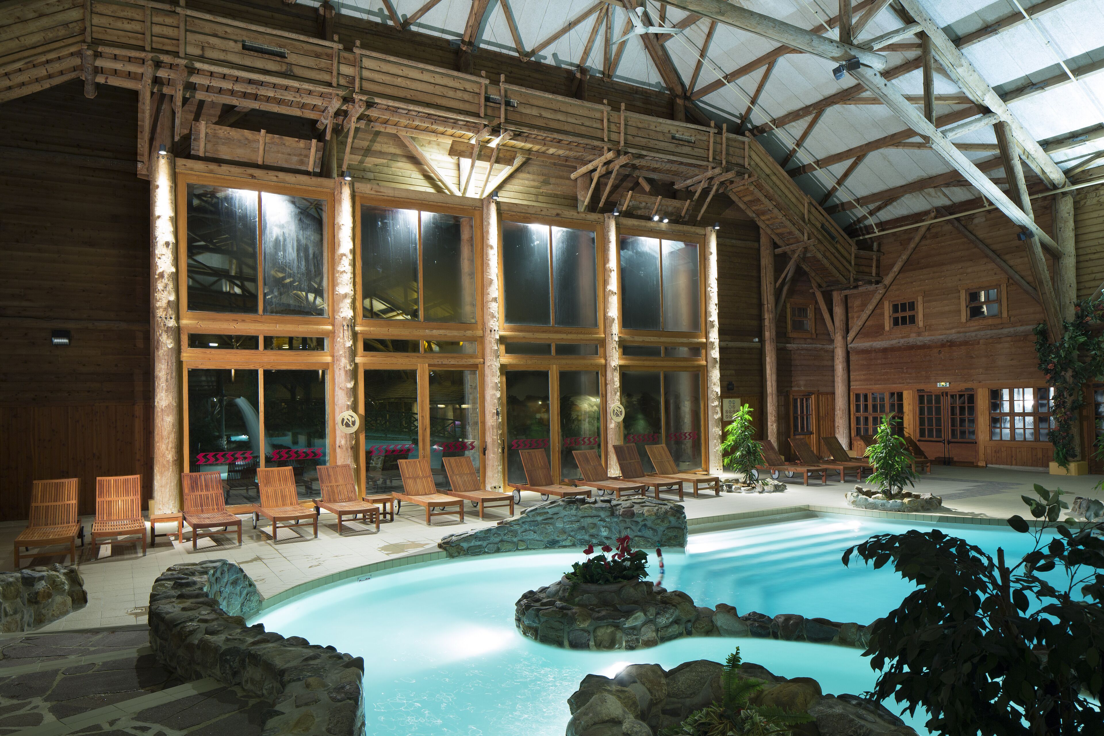 indoor pool, open 9:00 am to 10:00 pm, pool loungers