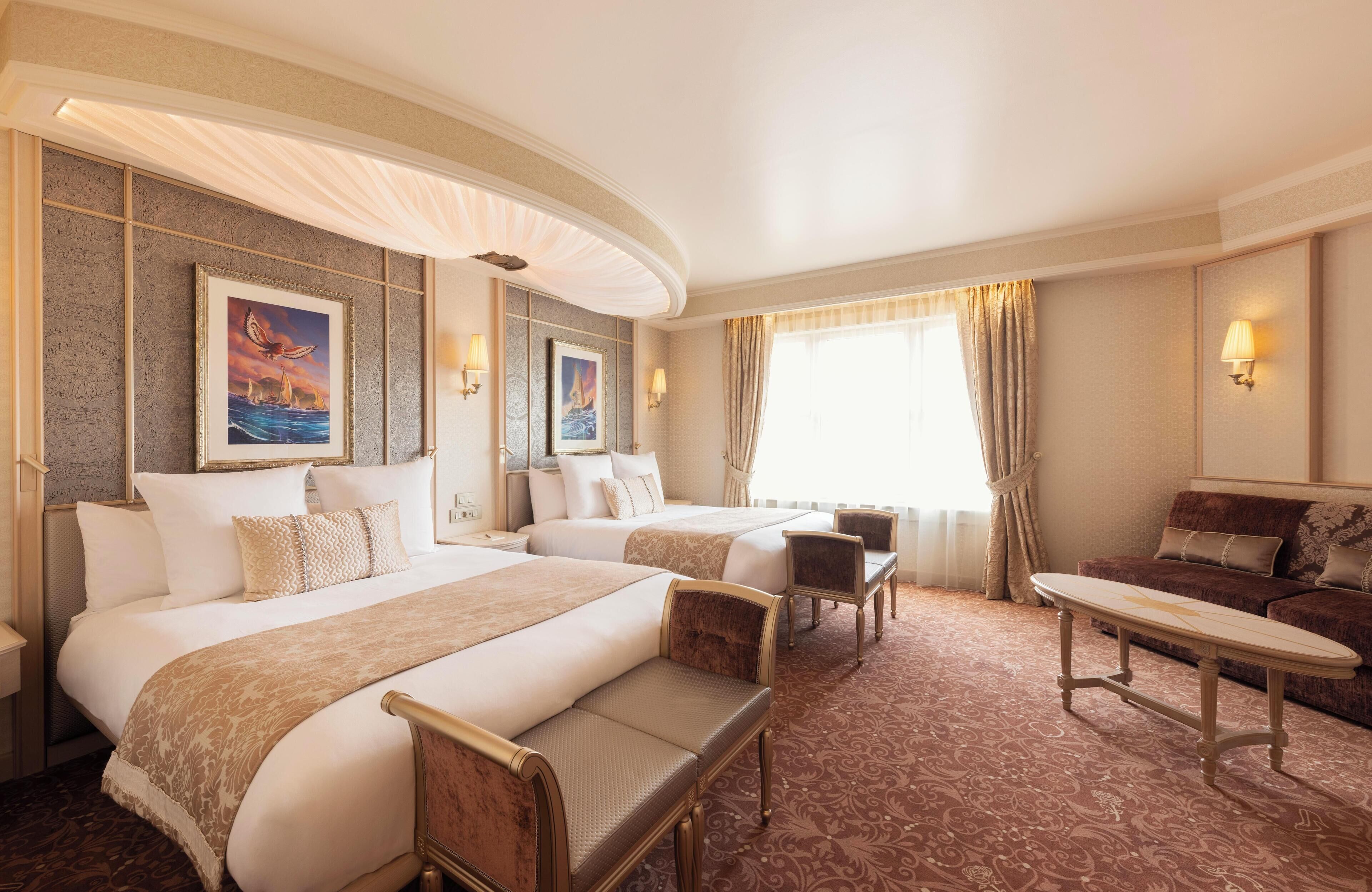 superior room (familiale) | premium bedding, in-room safe, desk, blackout curtains