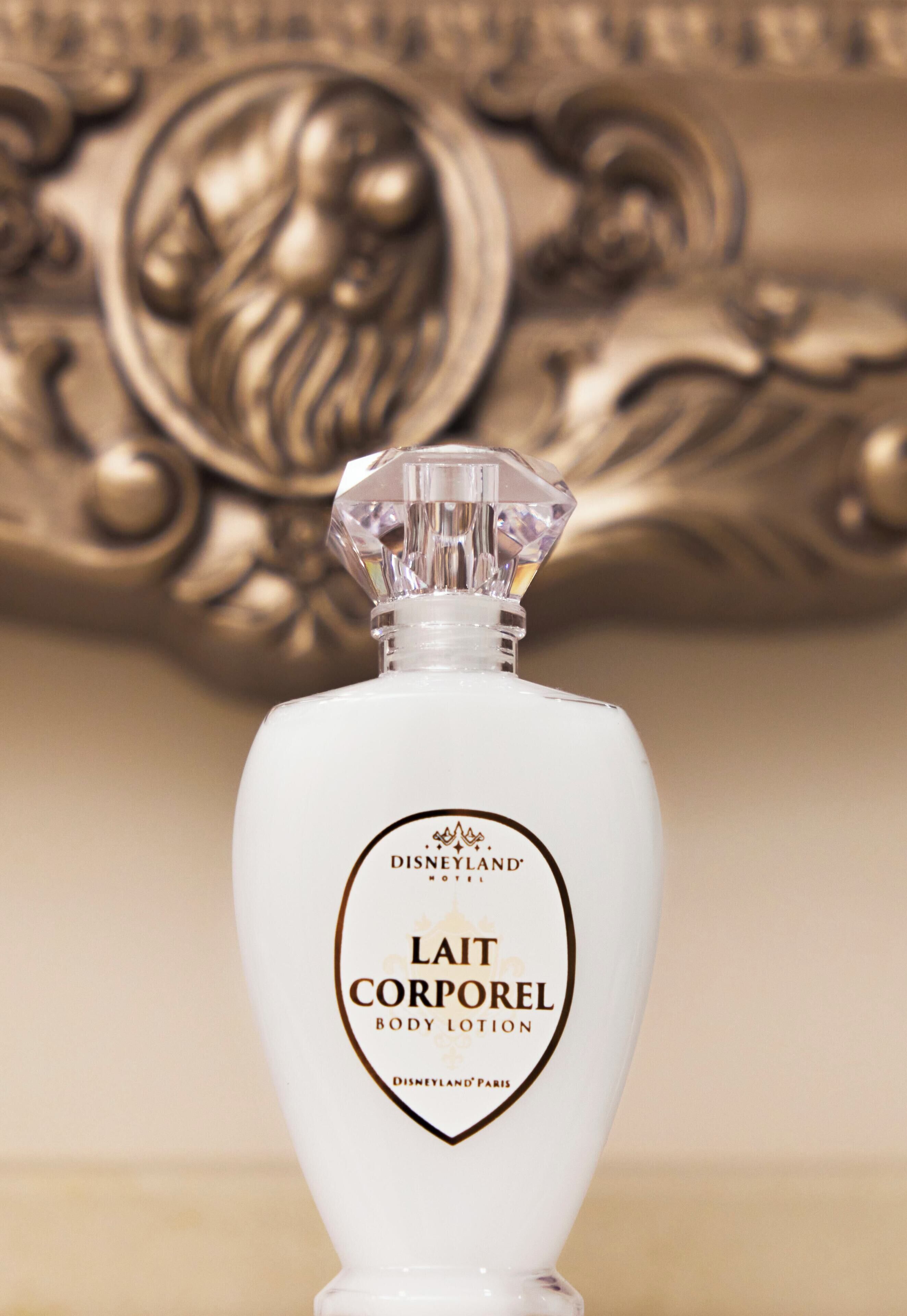 Photo - Disneyland® Hotel