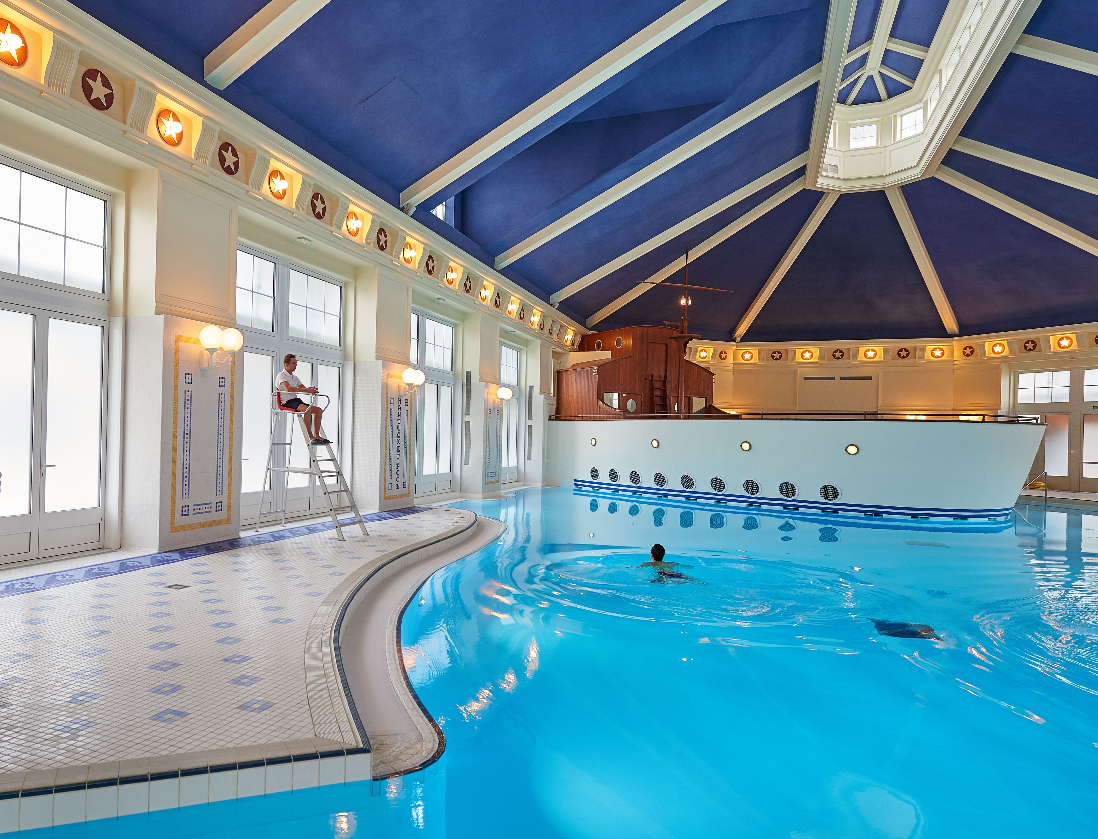 Foto - Disney Newport Bay Club