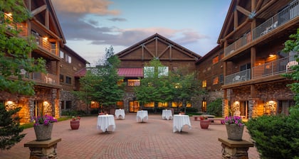 bantr Grand Hotel Wausau - Rothschild