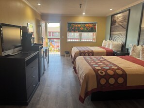 Deluxe room with two queen beds | Premium bedding, down comforters, desk, blackout drapes - Inn at King City (King City)
