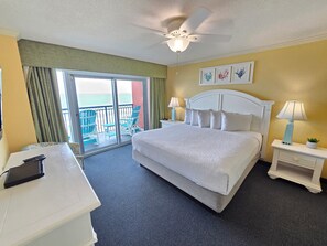 Leilighet – deluxe, 2 soverom, kjøkken, ved havkanten | Sengetøy av topp kvalitet, individuelt dekorert og individuelt innredet