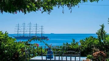Appartamento Superior, 1 camera da letto, vista mare, di fronte alla spiaggia | Vista mare