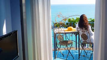 Superior Double Room, Balcony, Sea View | Balcony
