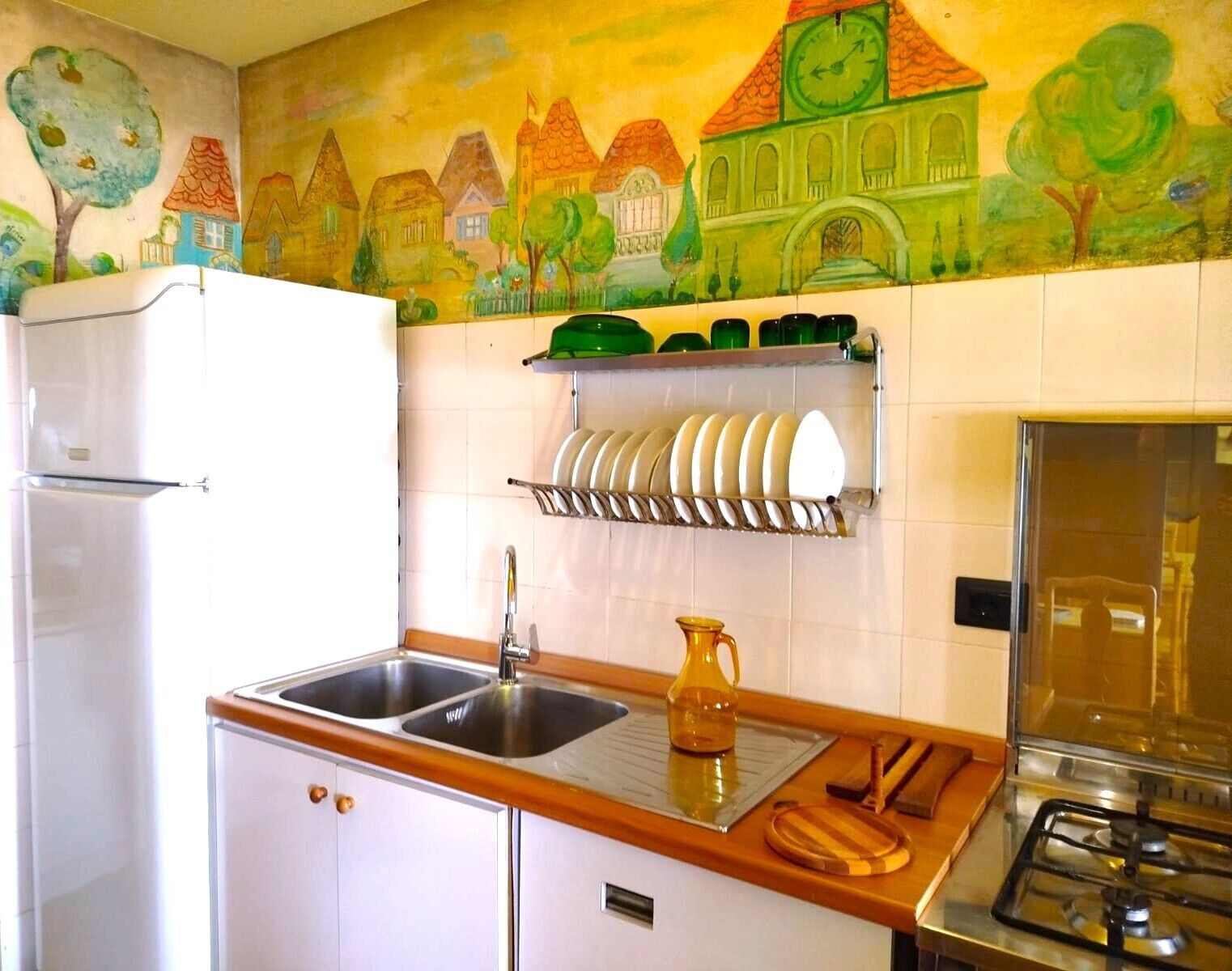 superior apartment, 1 bedroom, sea view, beachfront | private kitchen | coffee/tea maker, electric kettle, high chair