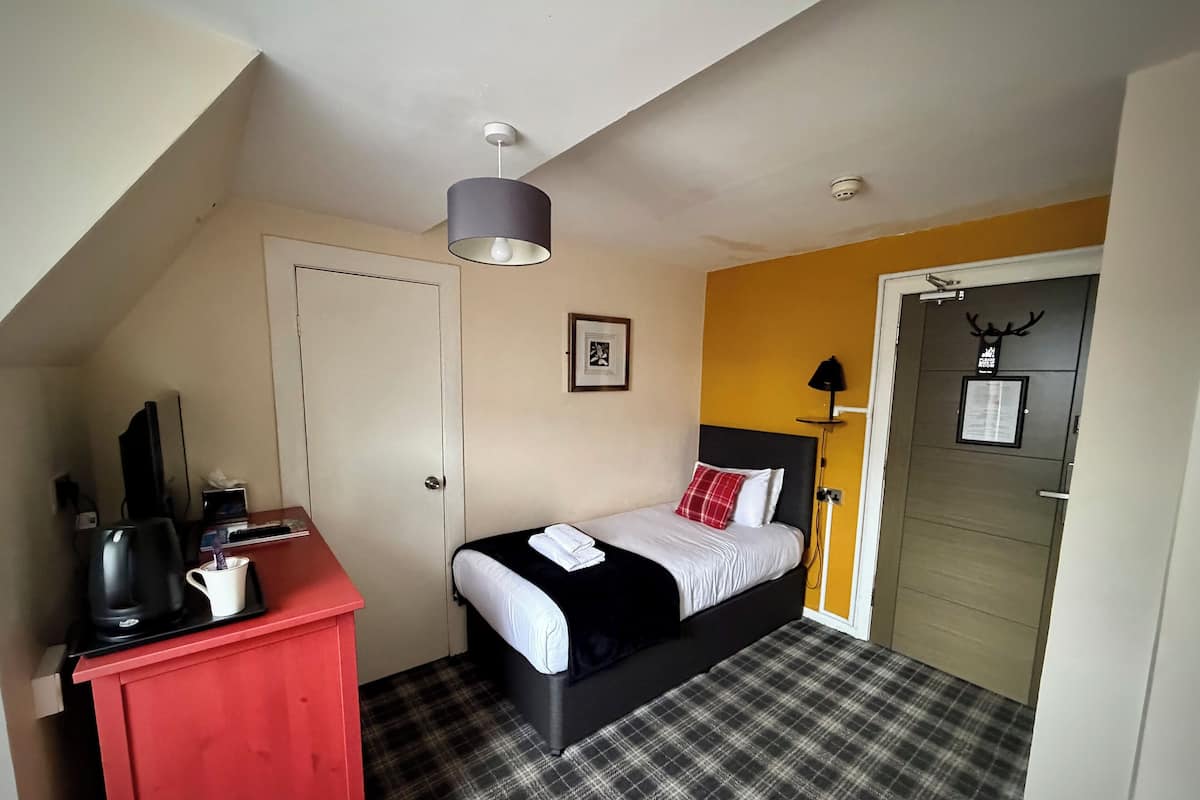 单人房 | 1 多间卧室、高档床上用品、熨斗/熨板、免费 WiFi