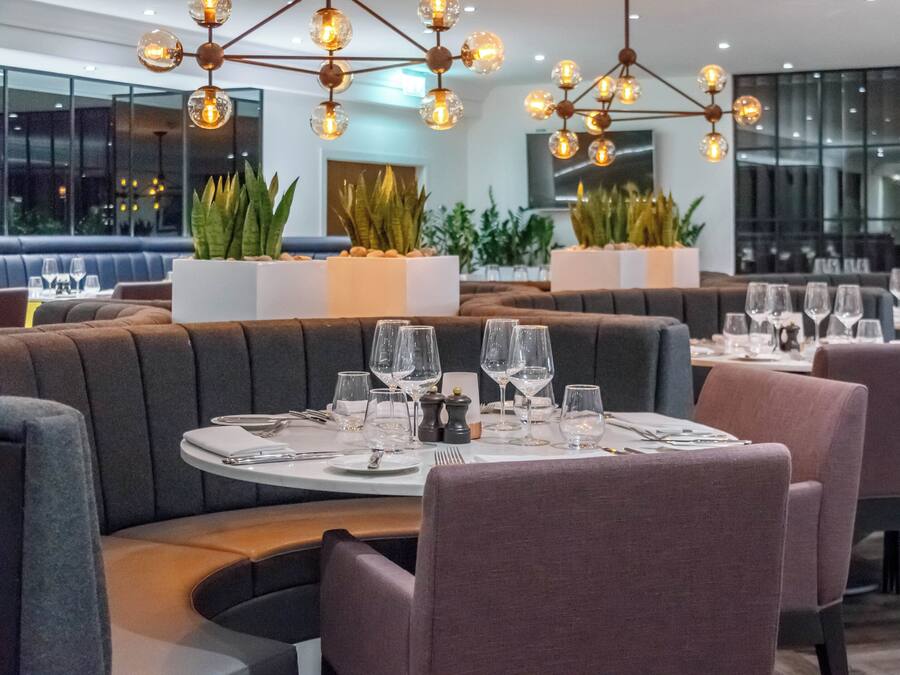 Breakfast and dinner served, local cuisine