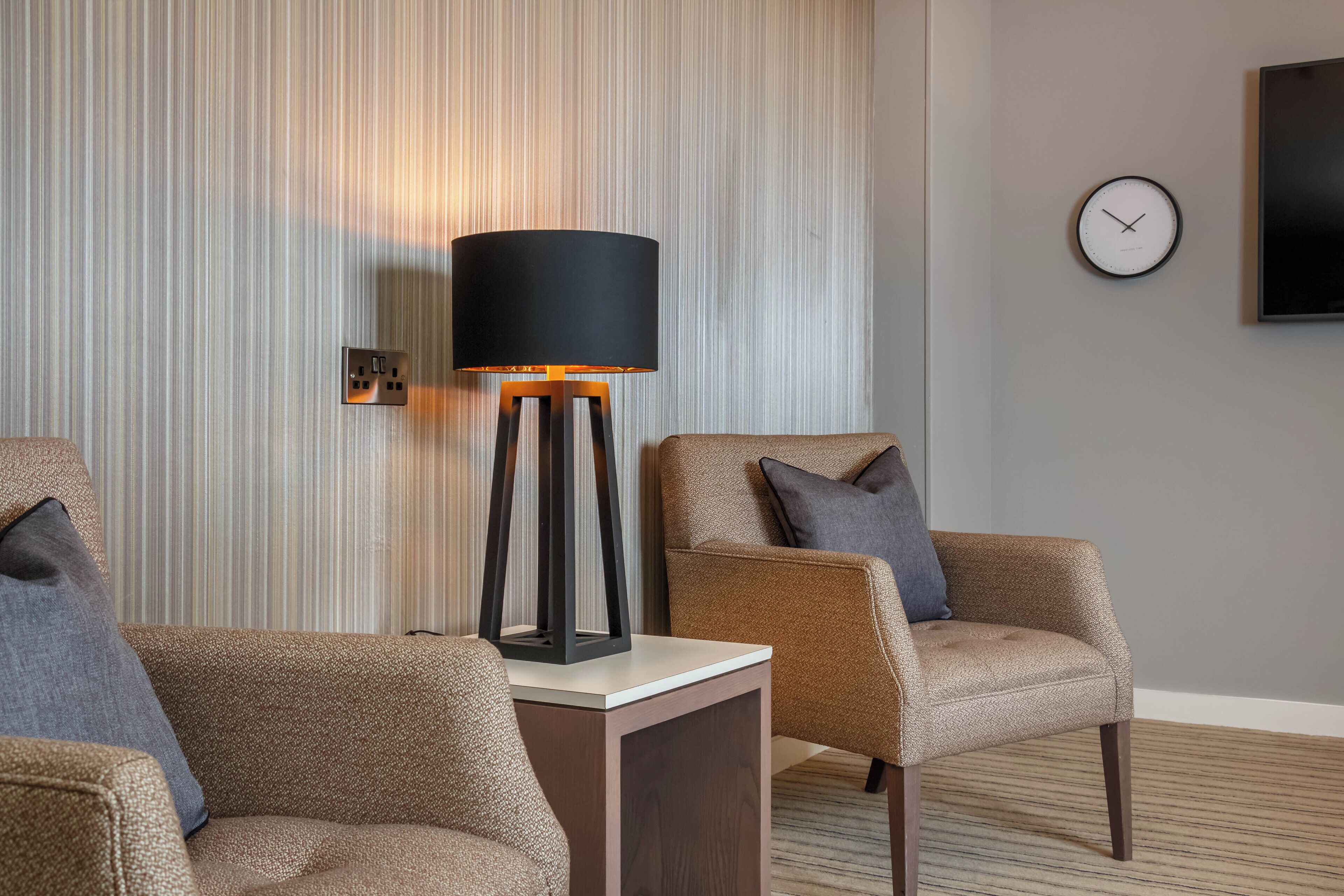 premium bedding, in-room safe, desk, laptop workspace