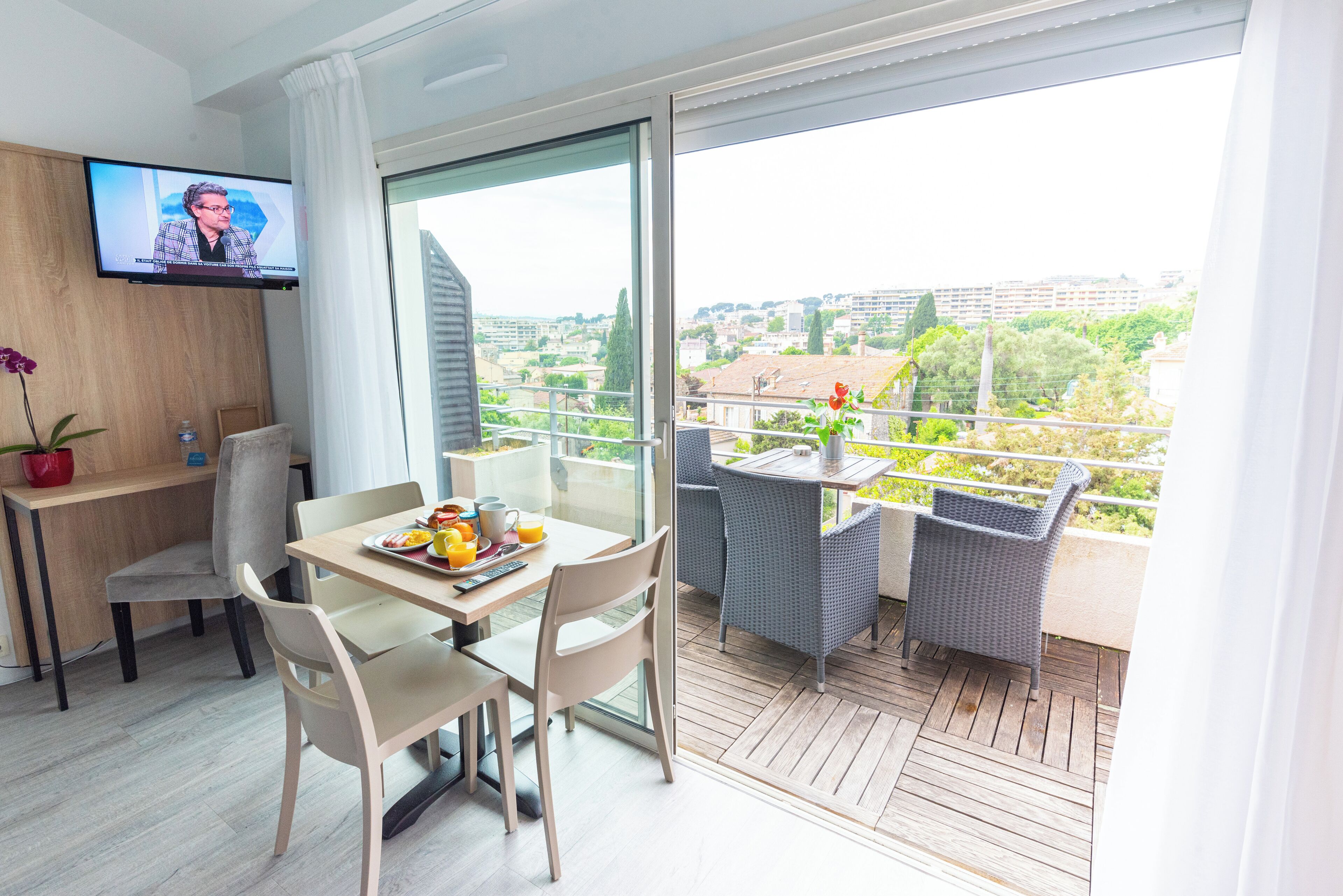 Foto - Zenitude Hôtel-Résidences Le Cannet