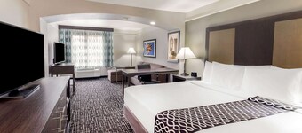 La Quinta Inn & Suites by Wyndham Seguin