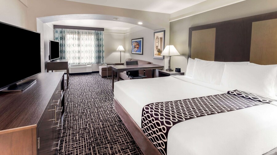 La Quinta Inn & Suites by Wyndham Seguin