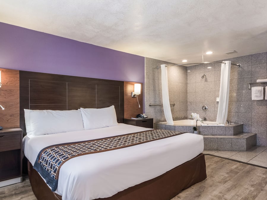 Skrivebord, arbejdsområde til bærbare computere, mørklægningsgardiner