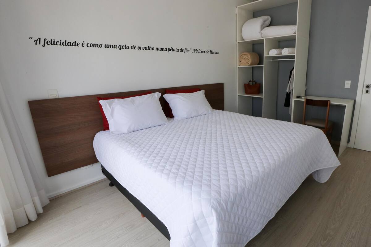 1 bedroom, minibar, desk, WiFi (free)