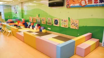Children’s play area – indoor