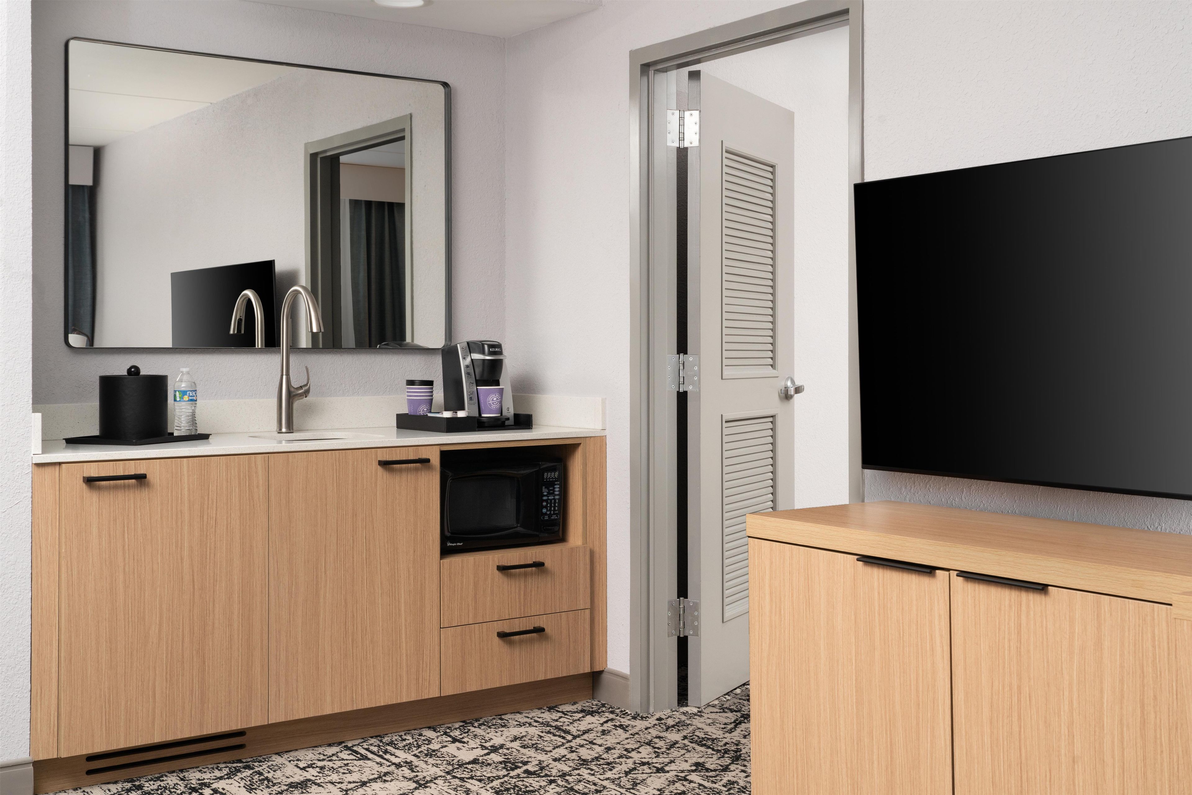 Minibar