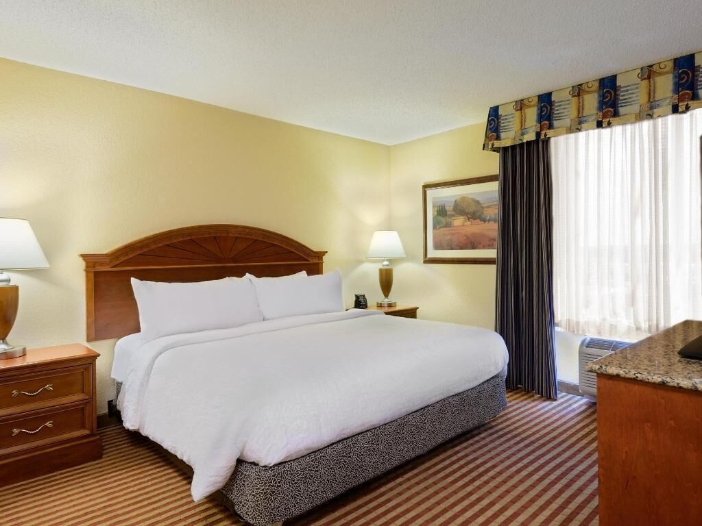 Premium bedding, pillowtop beds, in-room safe, desk
