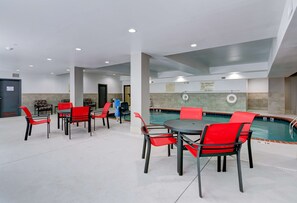 Indoor pool - Hampton Inn Salem, VA (Salem)