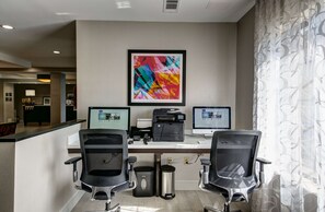 Business center - Hampton Inn Salem, VA (Salem)