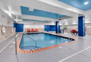 Indoor pool - Hampton Inn Salem, VA (Salem)