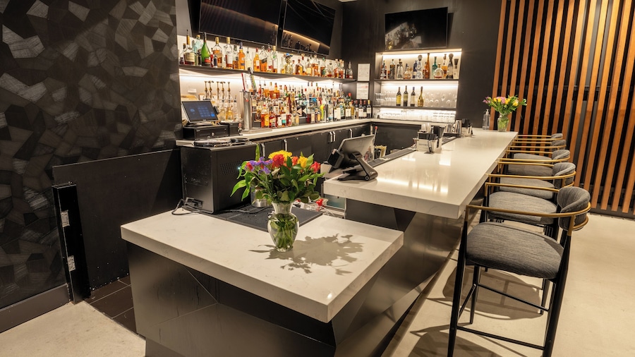 Champions Club and Hotel, Houston Westchase