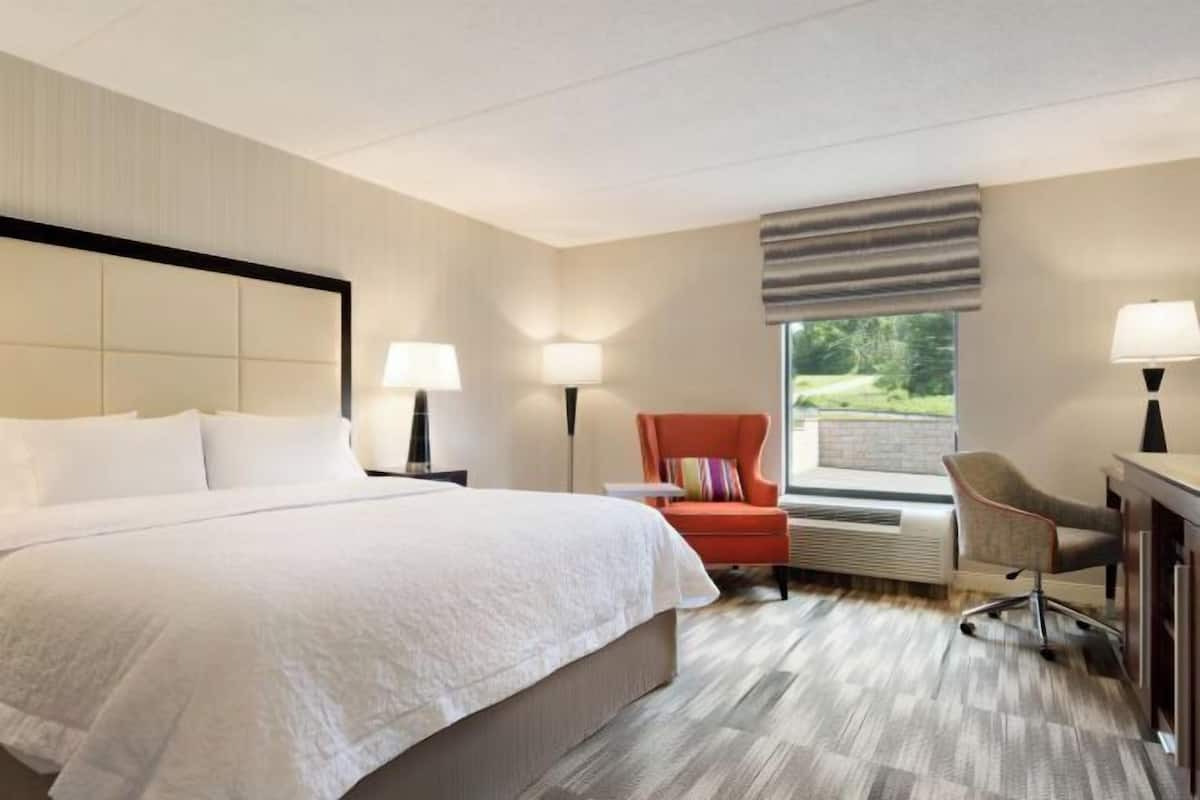 Premium bedding, down comforters, pillowtop beds, in-room safe