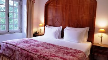 Mini-bar avec articles gratuits, coffres-forts dans les chambres