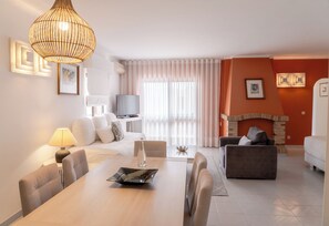 Apartment, 1 Bedroom | Living area - Villa Mar Azul (Lagos)