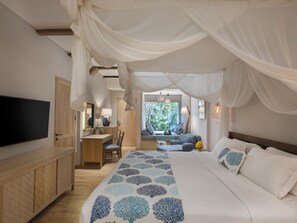 Minibar, in-room safe, desk, Internet - Bali Mandira Beach Resort & Spa (Legian)