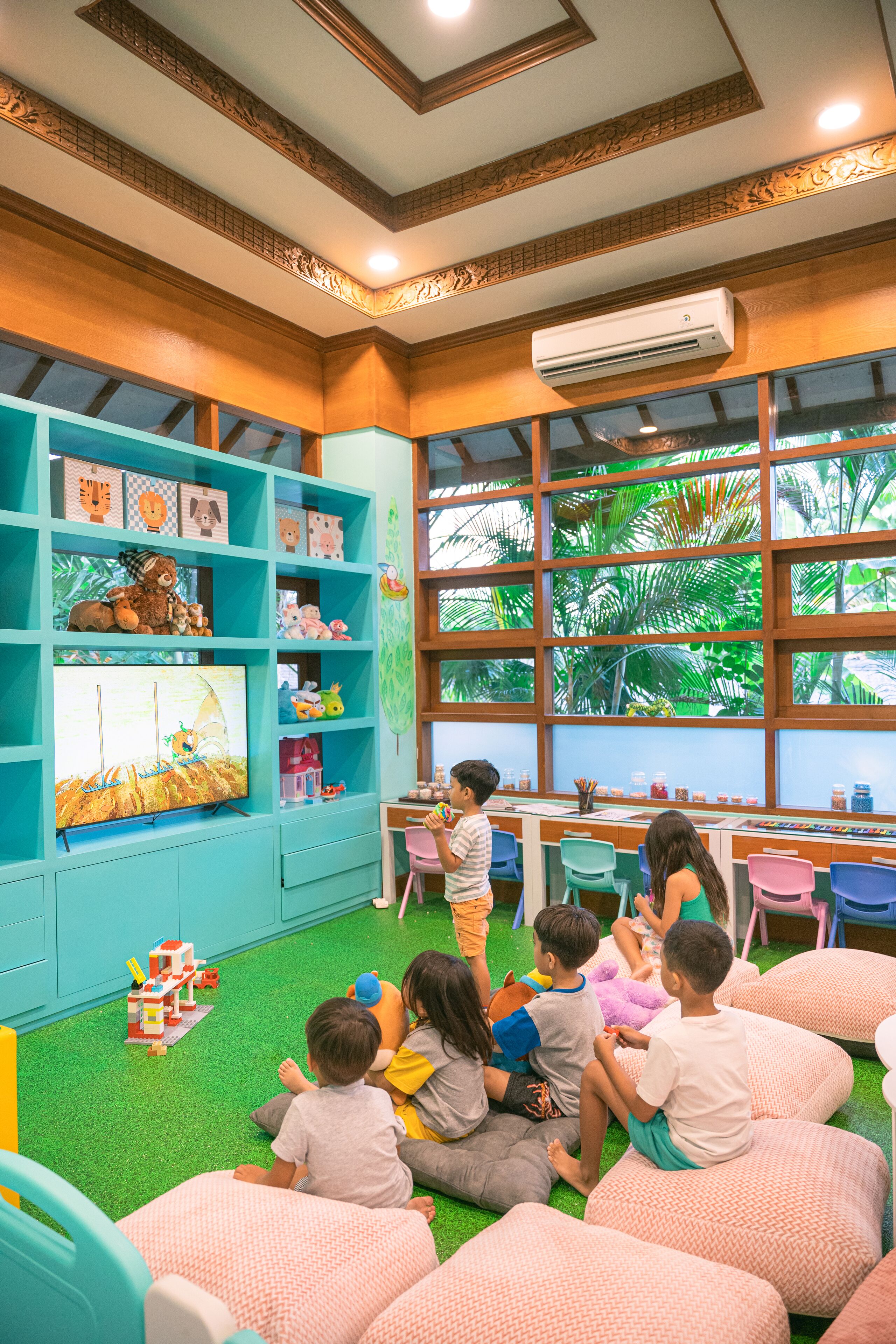 children’s play area – indoor