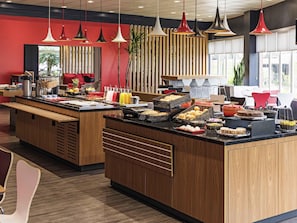 Tägliches Frühstücksbuffet (53.00 BRL pro Person)