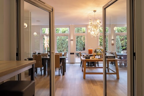 奧伯豪森Garner Hotel by IHG