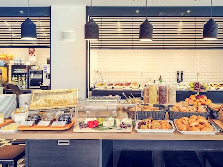 Desayuno buffet incluido todos los días