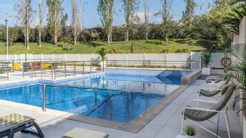Piscina a l'aire lliure