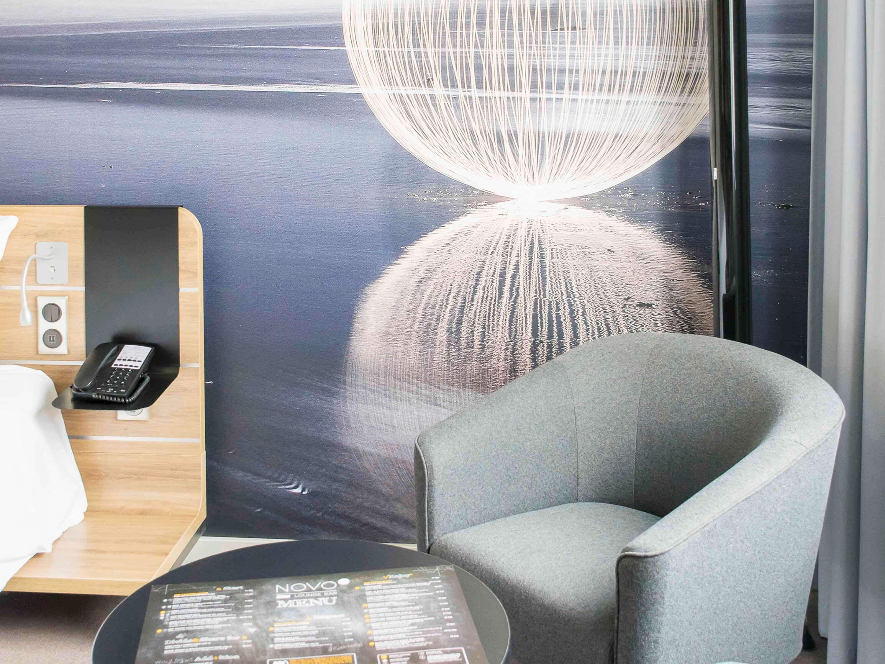 1 bedroom, in-room safe, desk, blackout curtains