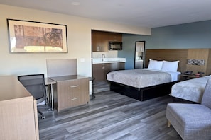 Room - Baymont by Wyndham Coalinga (Coalinga)