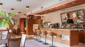 Bar (in der Unterkunft)